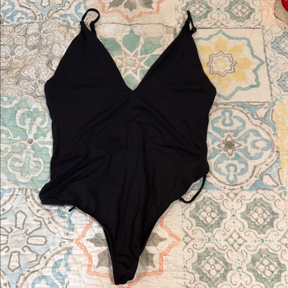 O’Neill V-Neck Swimsuit